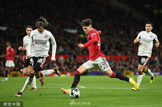 大学时便成 大学时便成